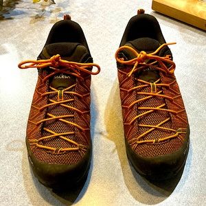 Salewa MS Mtn Trainer Lite hiking shoes